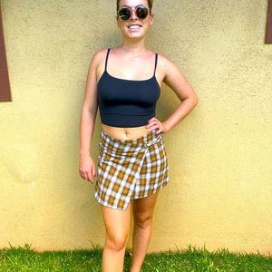 Plaid mini skirt!